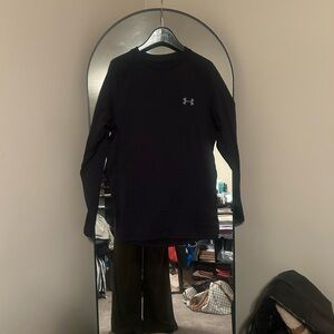 Under Armour Black Long Sleeve Shirt